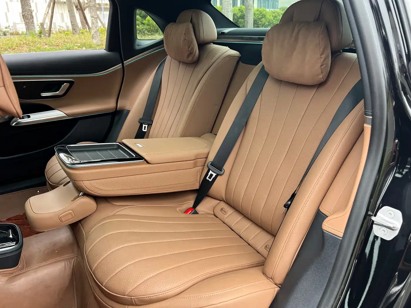 Mercedes-Benz E-Class 2024 Facelift E 260 L фото 15