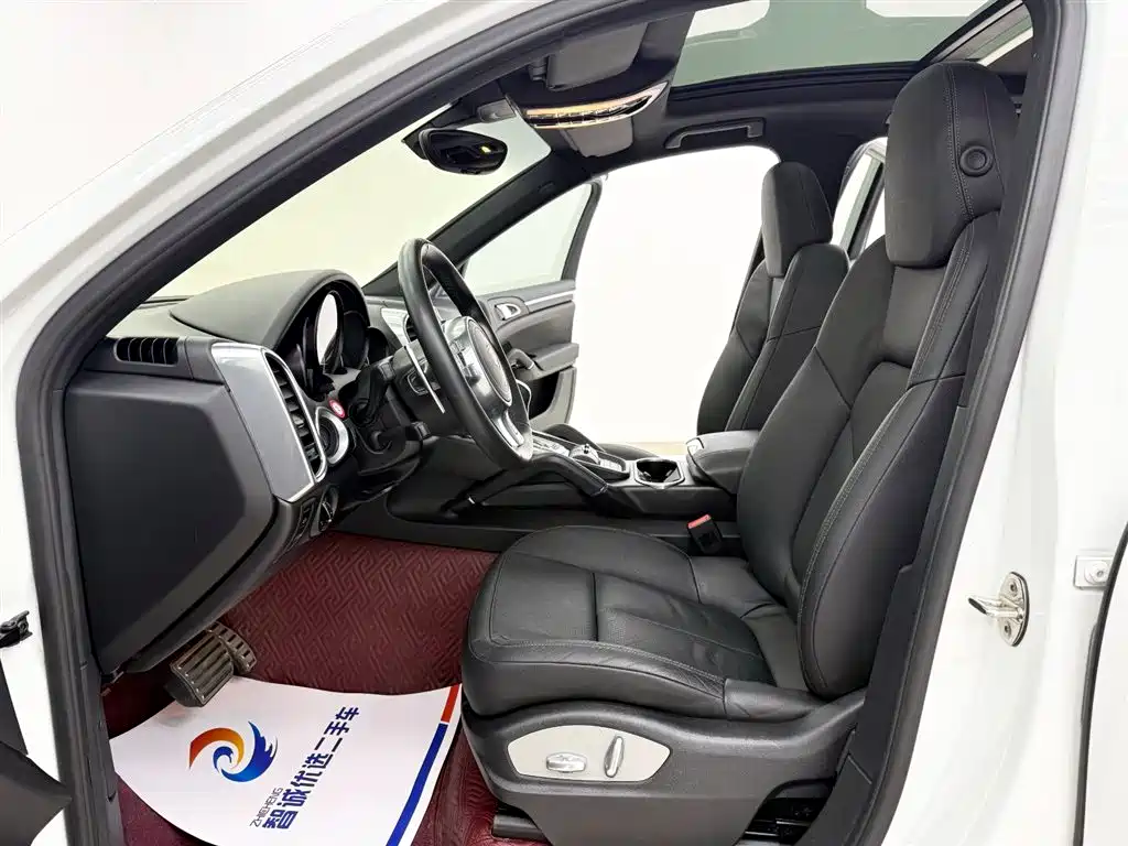 Porsche Cayenne 2011 Cayenne S 4.8L фото 4