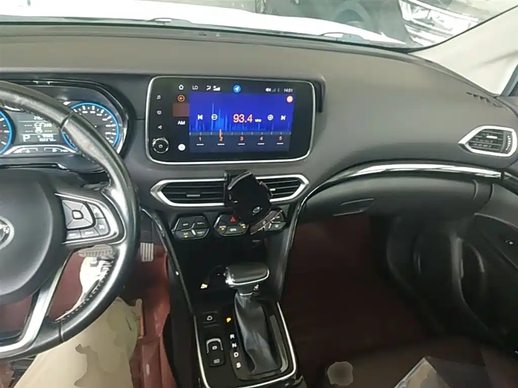 GAC Trumpchi Trumpchi GS4 2018 235T Automatic 2WD Luxury Smart Connect фото 10