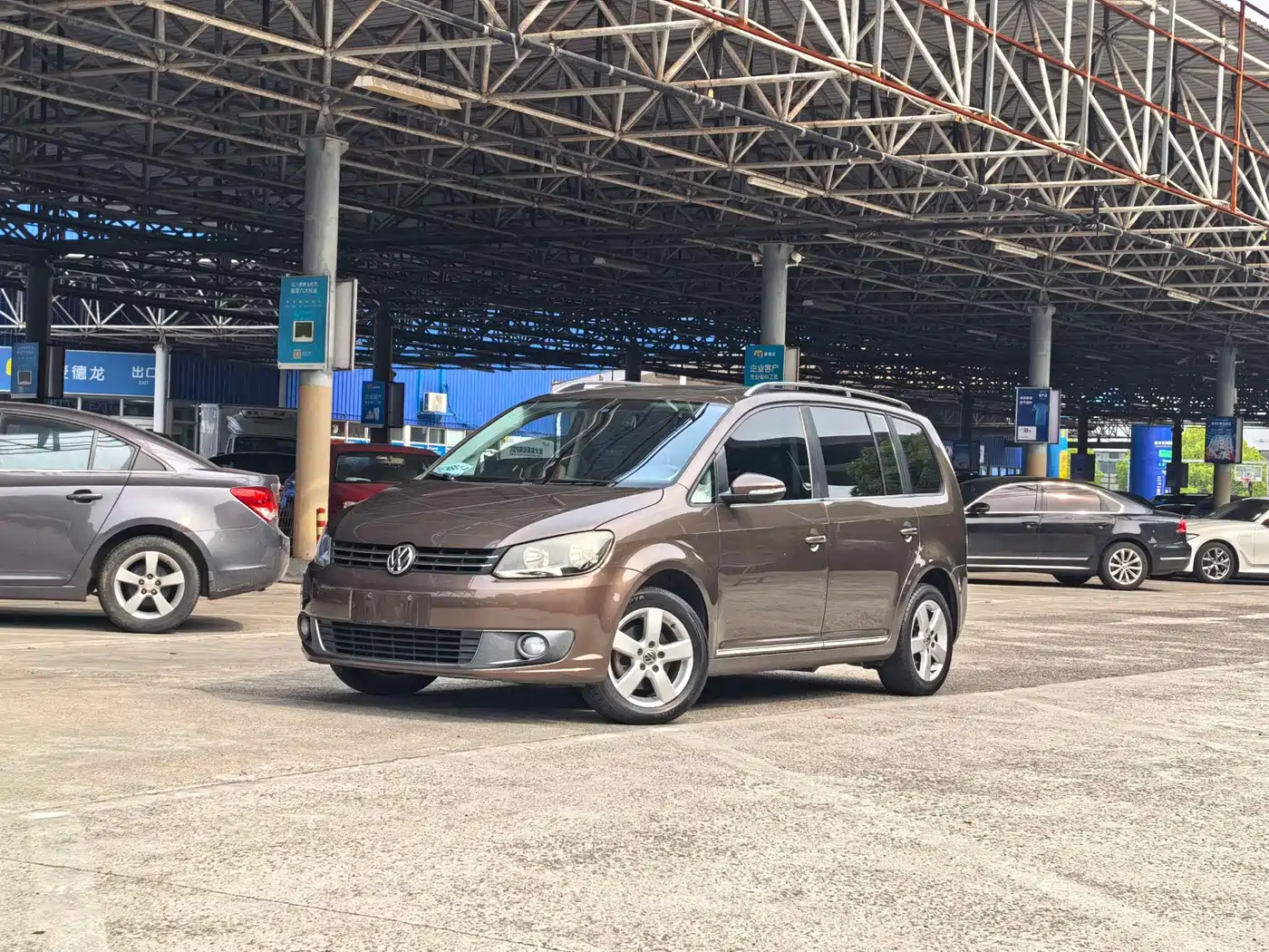 Volkswagen Touran 2013 1.4T DSG Comfort 5-seater