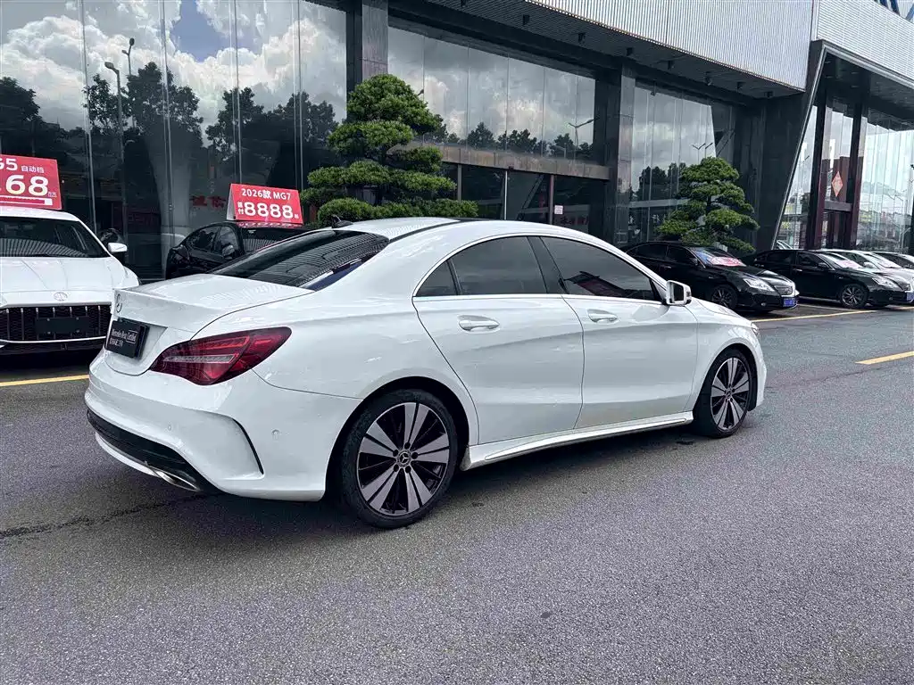 Mercedes-Benz CLA (Import) 2019 2019 CLA 200 Fashion