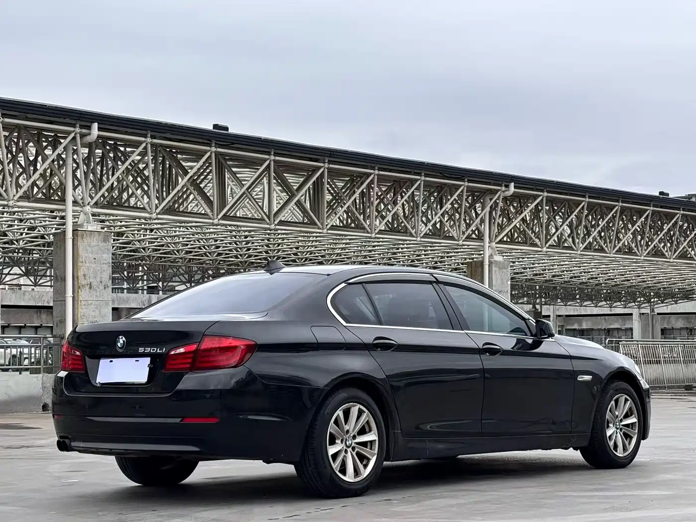BMW 5 Series 2012 520Li Elegance фото 9