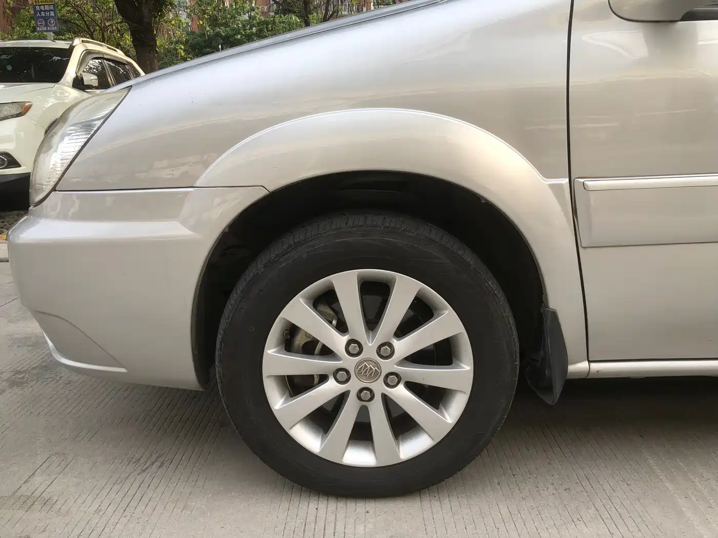 Buick GL8 2013 2.4L Executive Edition фото 7