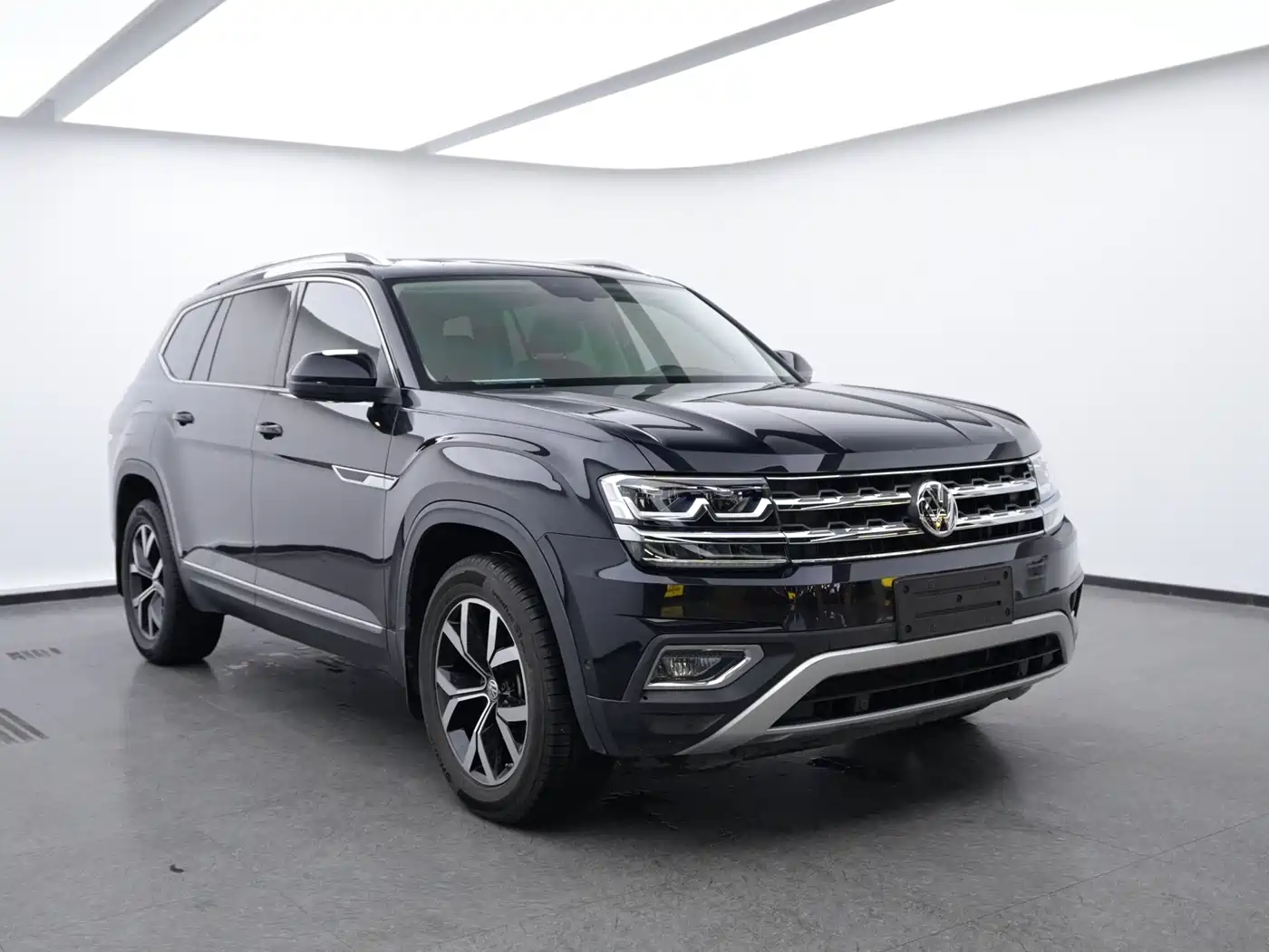 Volkswagen Teramont 2019 330TSI 2WD Luxury China VI фото 3