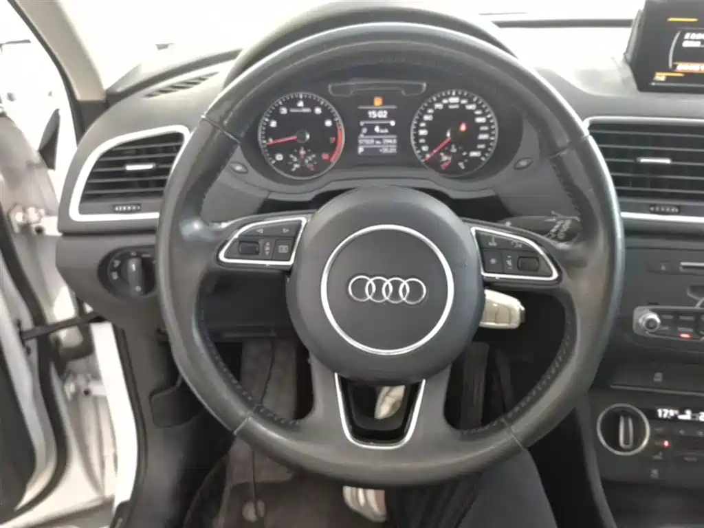 Audi Q3 2018 30th Anniversary Edition 30 TFSI Fashion фото 11