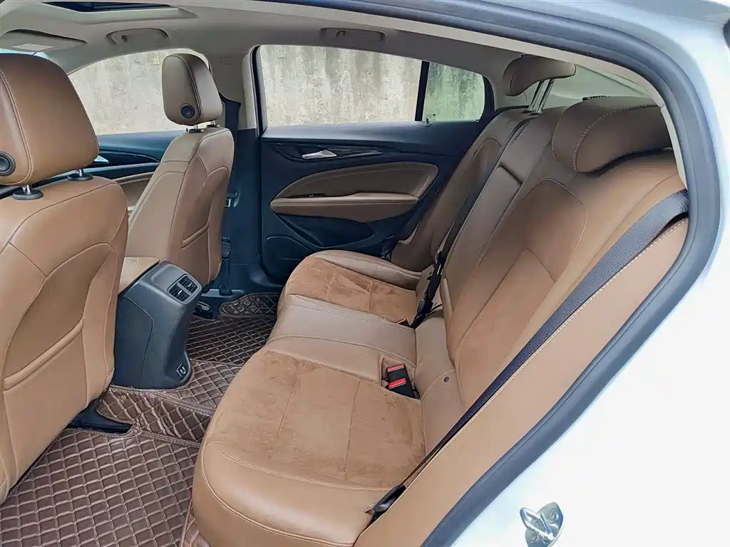 Buick Regal 2019 20T Elite China VI фото 8