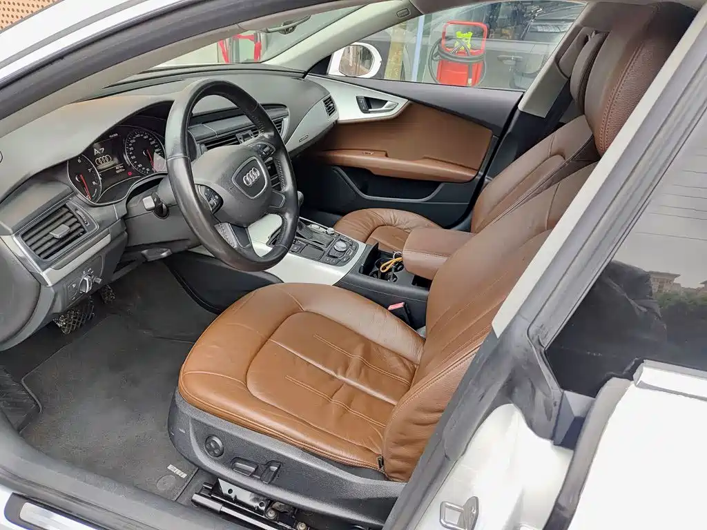 Фото 7 - Audi A7