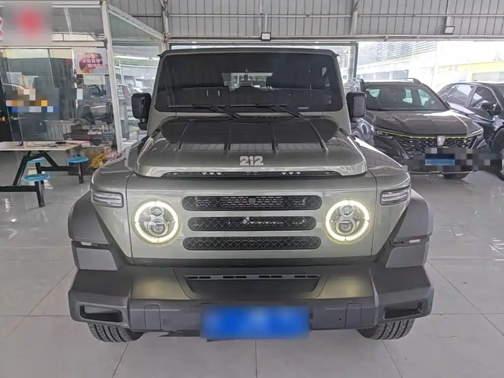 212 T01 2025 2024 2.0T Mechanic