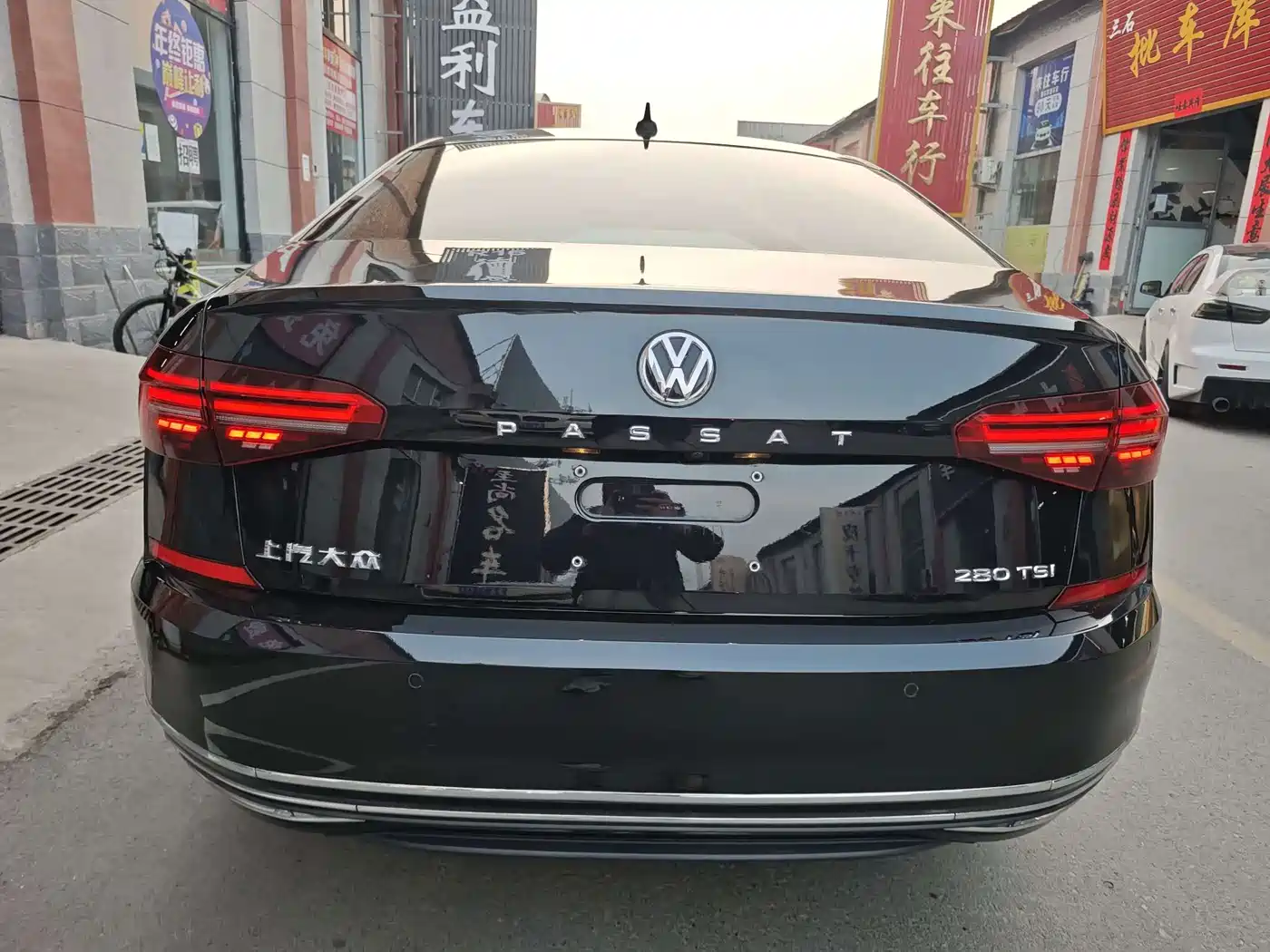 Фото 4 - Volkswagen Passat