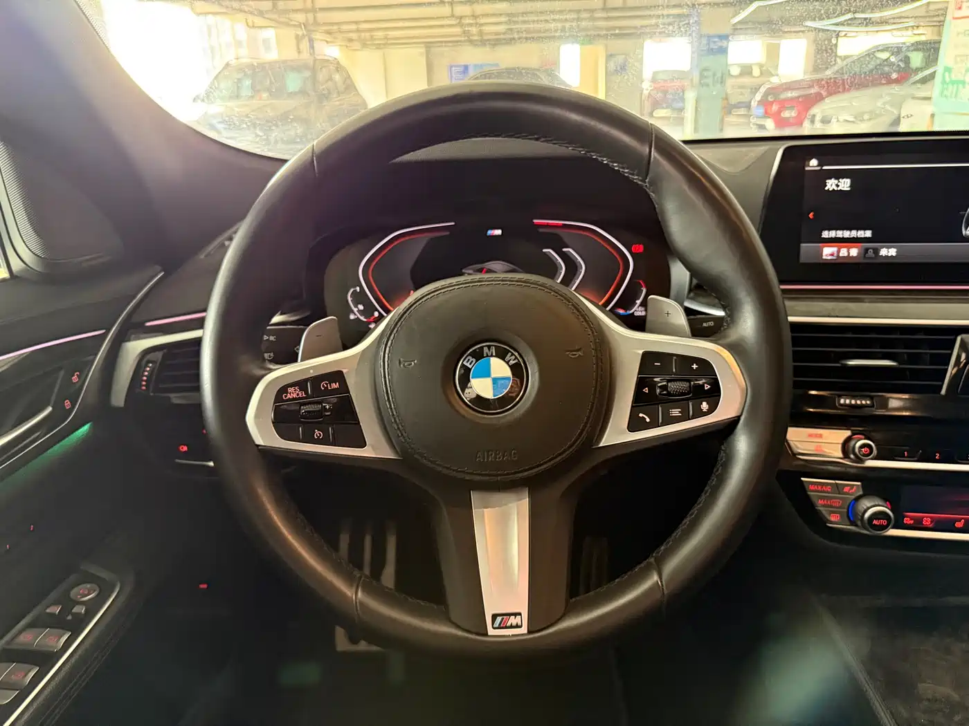 BMW 6 Series GT 2020 630i M Sport Package фото 11
