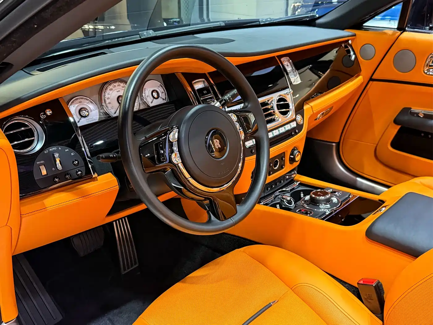 Rolls-Royce Dawn 2021 2018 6.6T Standard