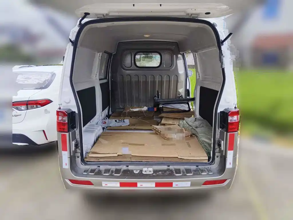 Jinbei Little Sea Lion X30 2026 2024 1.5L Fortune Panel Van 2/5-seater with Front AC