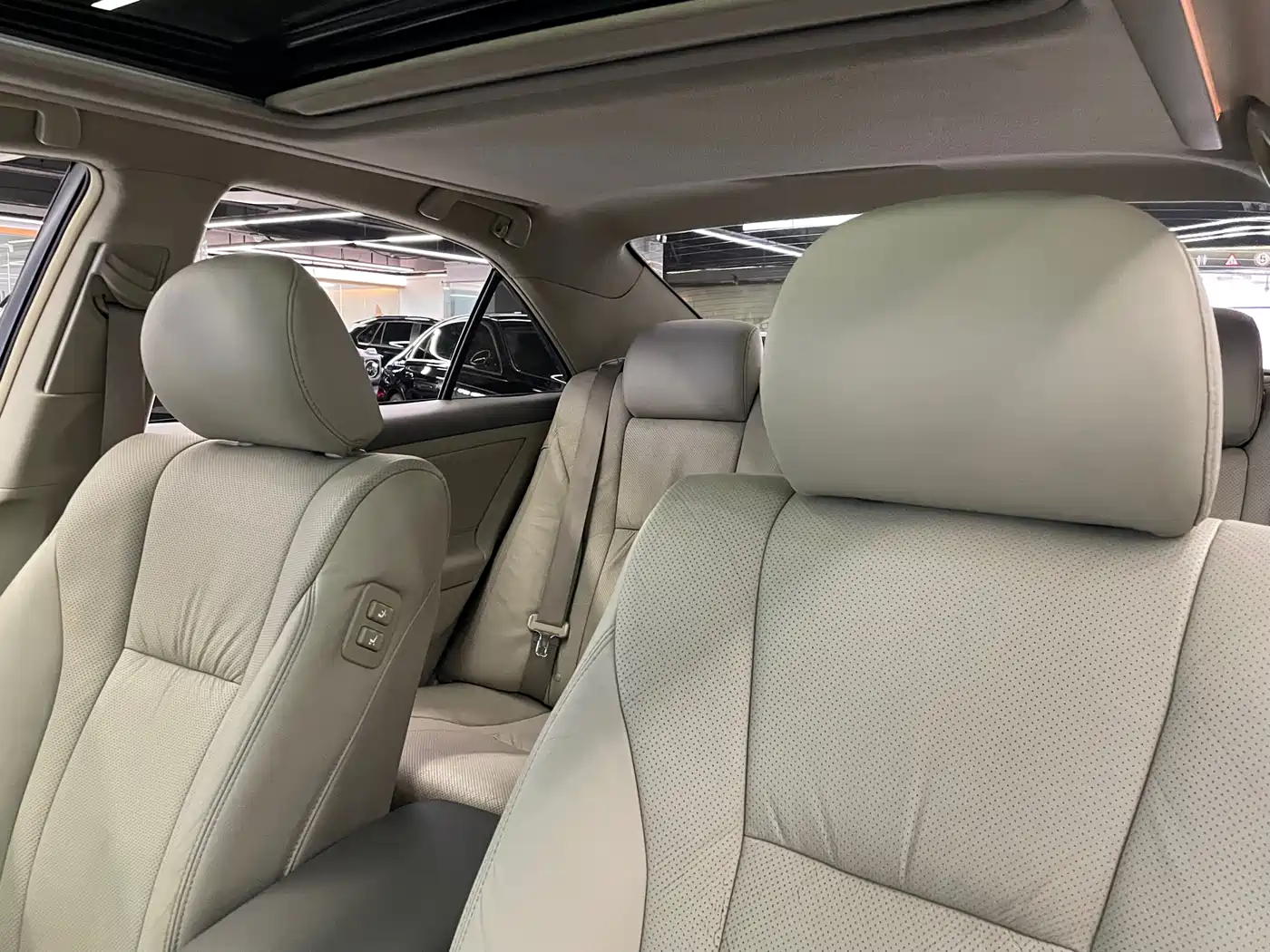 Toyota Camry 2009 Model 240G Luxury Edition фото 25