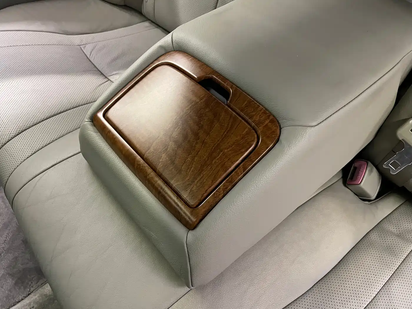 Toyota Camry 2009 Model 240G Luxury Edition фото 38