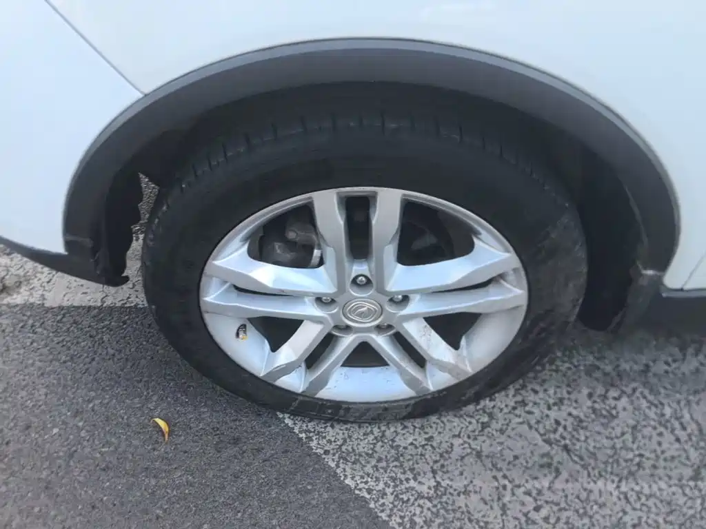 Фото 23 - Changan CS35