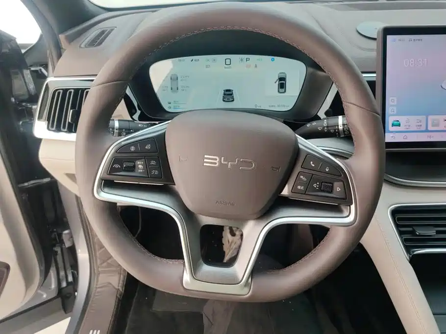 BYD Song PLUS PHEV 2025 2025 DM-i 112KM Honor