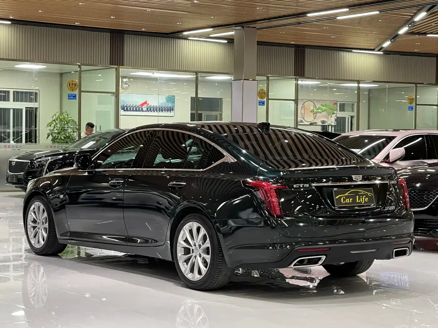 CADILLAC CT5