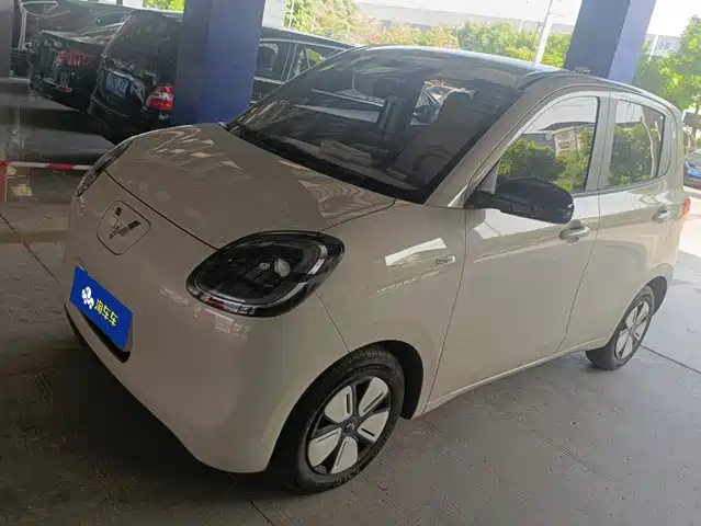 Wuling Hongguang MINI EV Четырёхдверный, Продвинутая, 4-е поколение