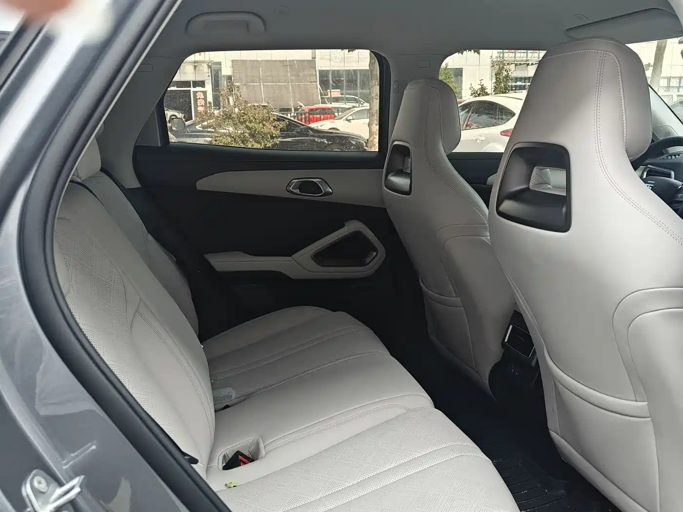 BYD Yuan UP 2025 Smart Drive Edition 401KM Vitality Version фото 6