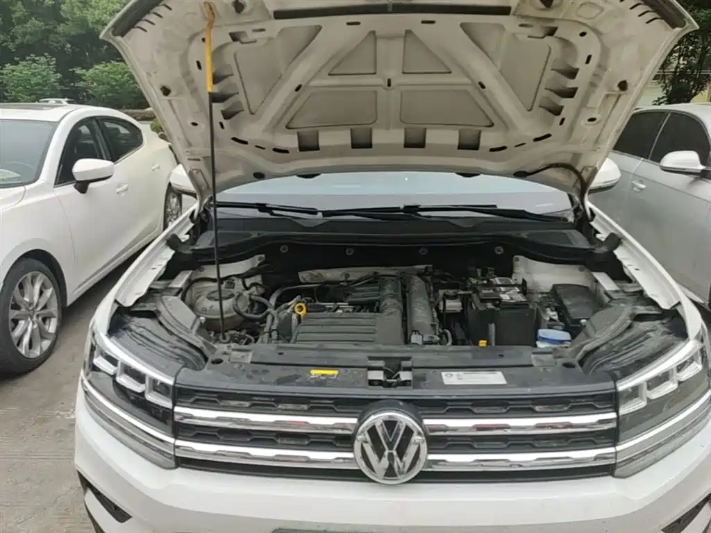 Volkswagen Tharu 2020 280TSI 2WD Comfort Edition China VI фото 20