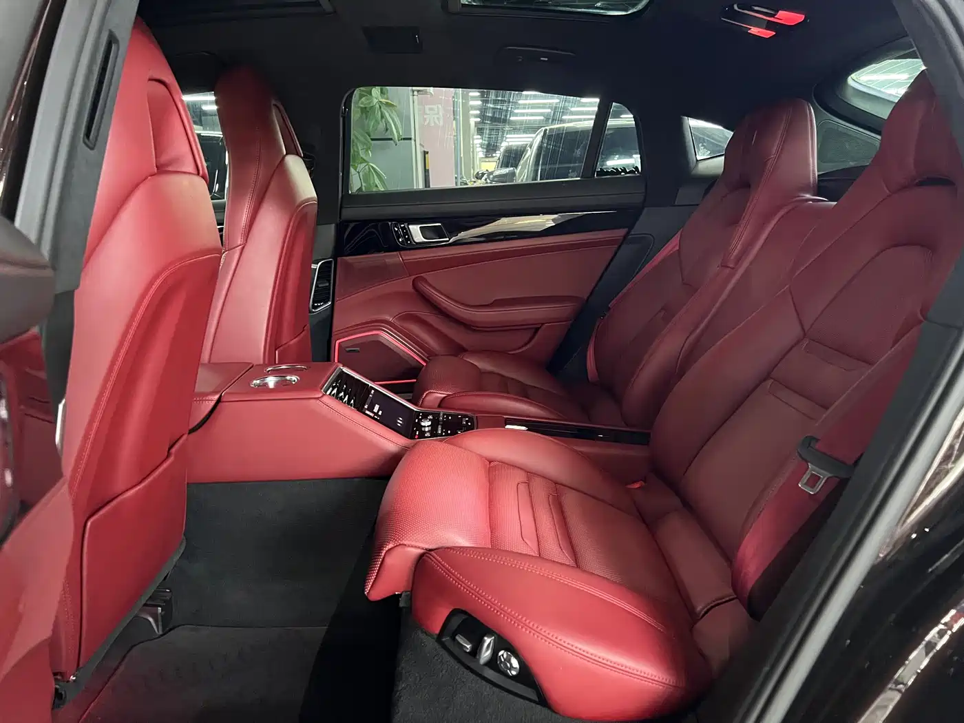 Porsche Panamera 2017 Panamera Executive Long Wheelbase 3.0T фото 8