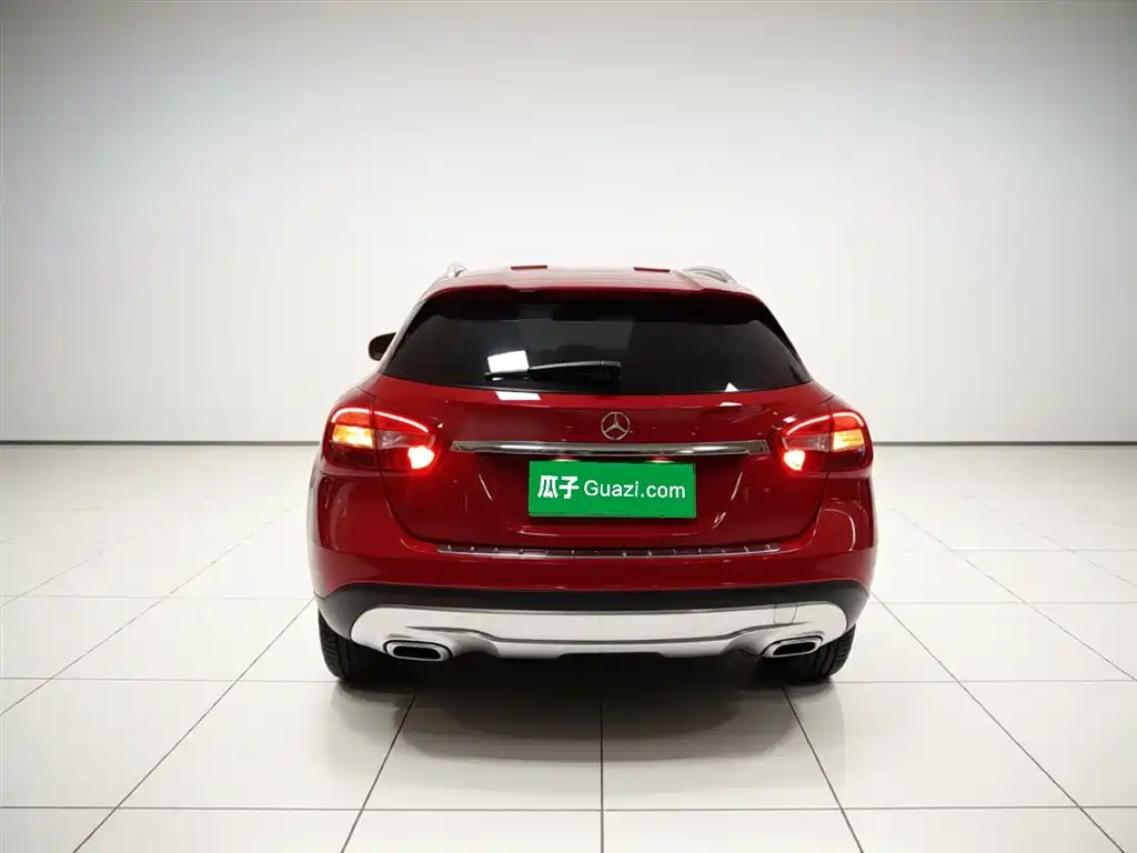 Mercedes-Benz GLA 2016 GLA 200 Dynamic фото 6