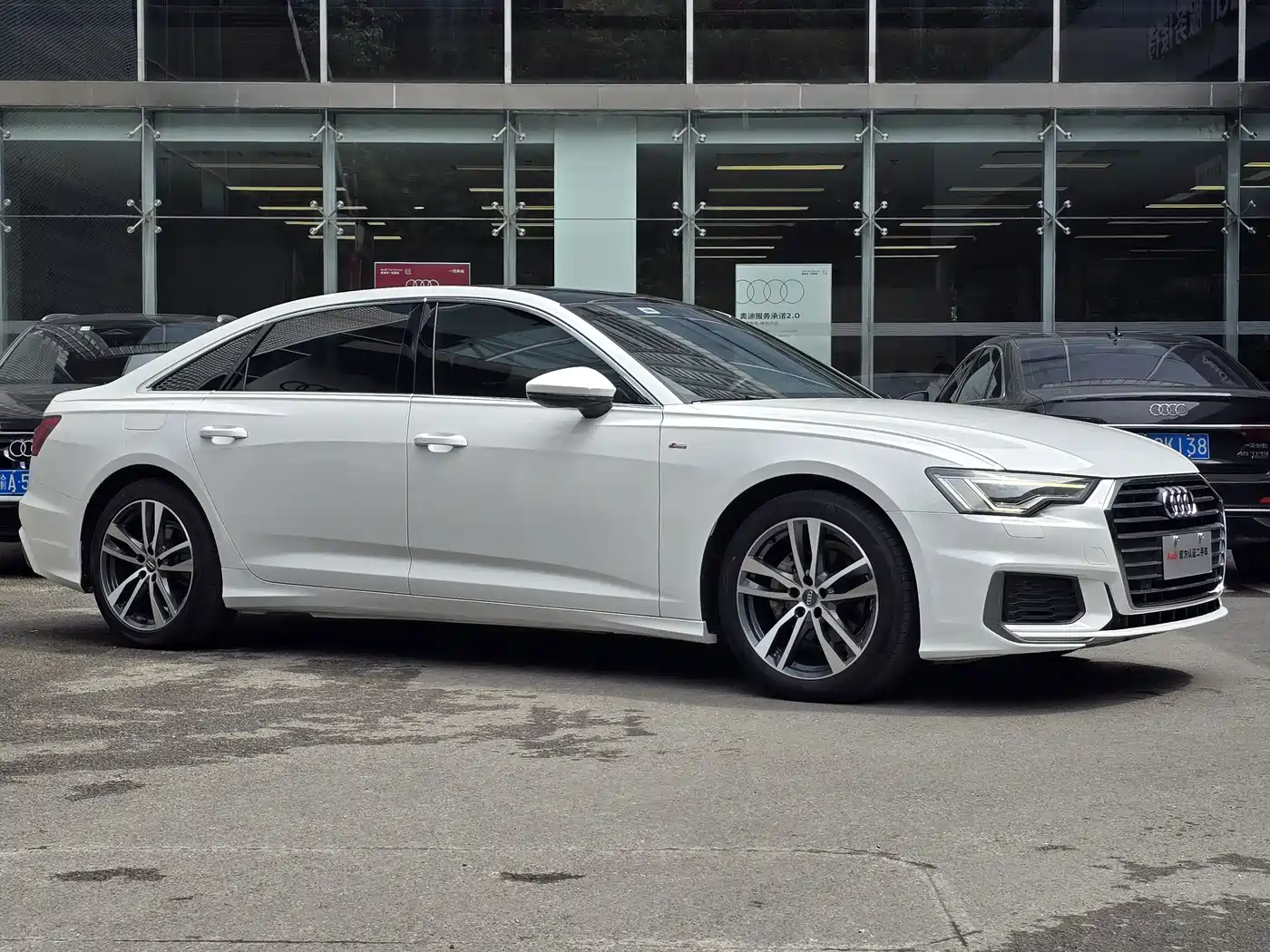 Audi A6L 2019 40 TFSI Luxury Dynamic фото 3