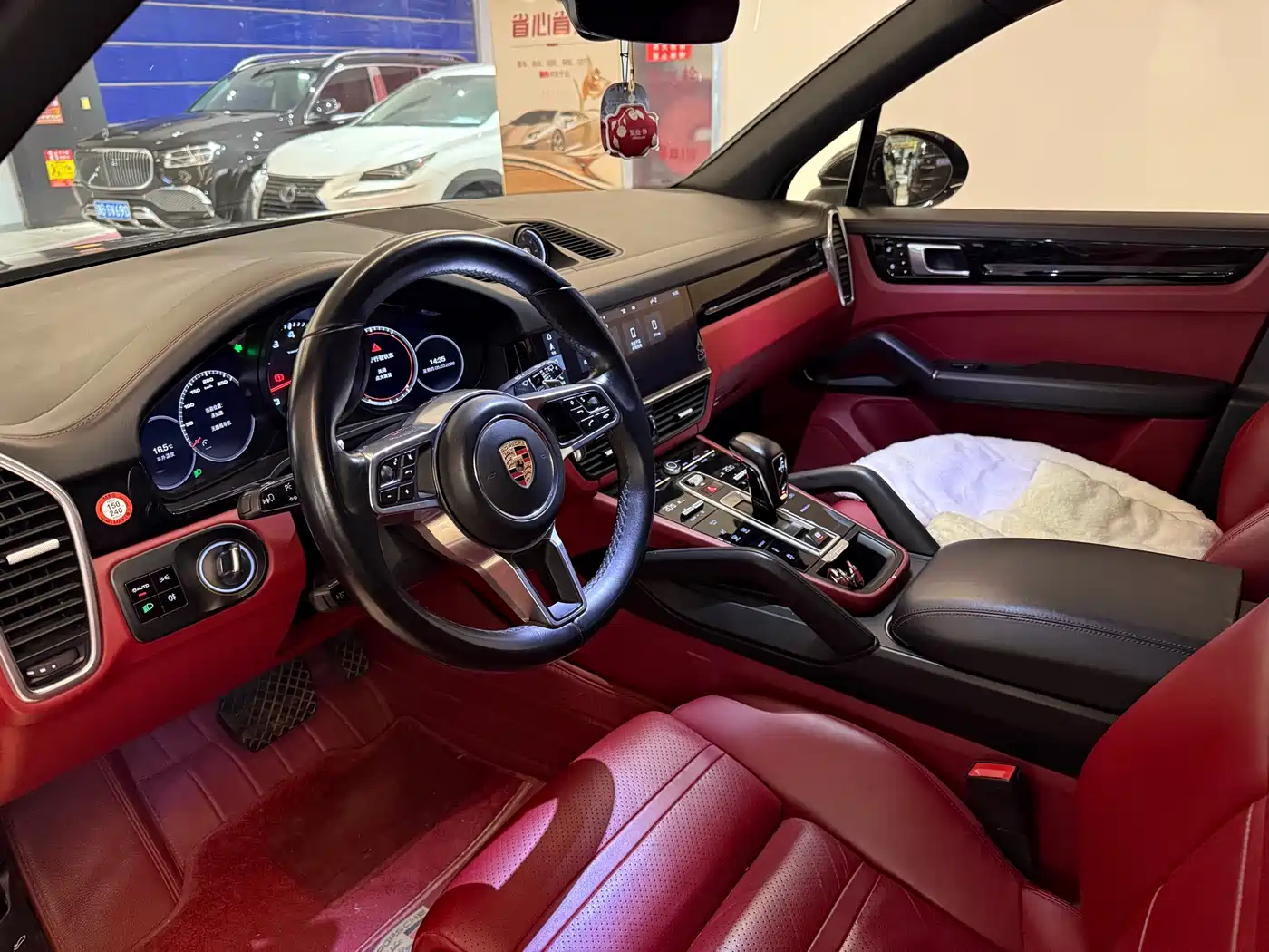 Porsche Cayenne 2019 Cayenne 3.0T фото 4