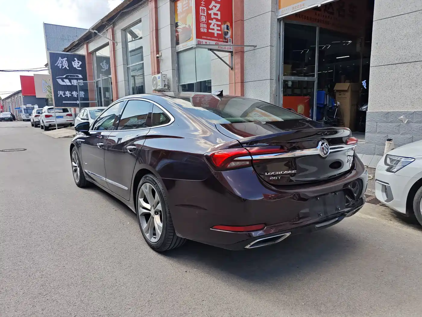 Фото 5 - Buick LaCrosse