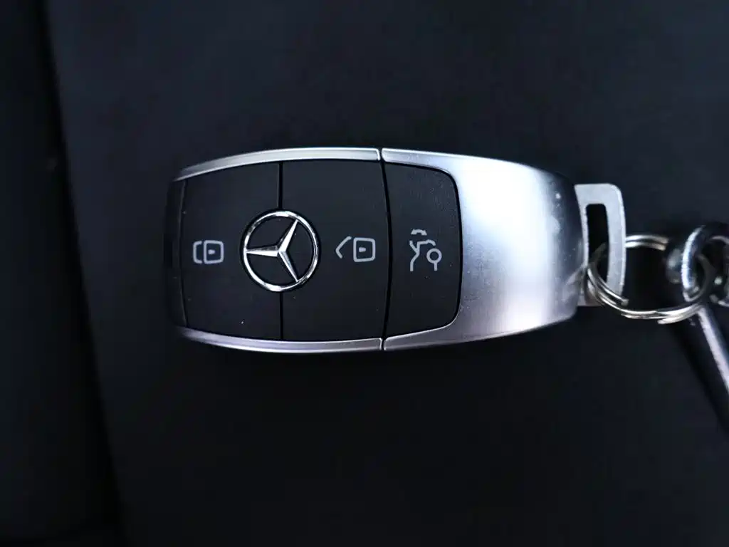 Mercedes-Benz A-Class 2022 Facelift III A 200 L Sport Sedan Fashion фото 24