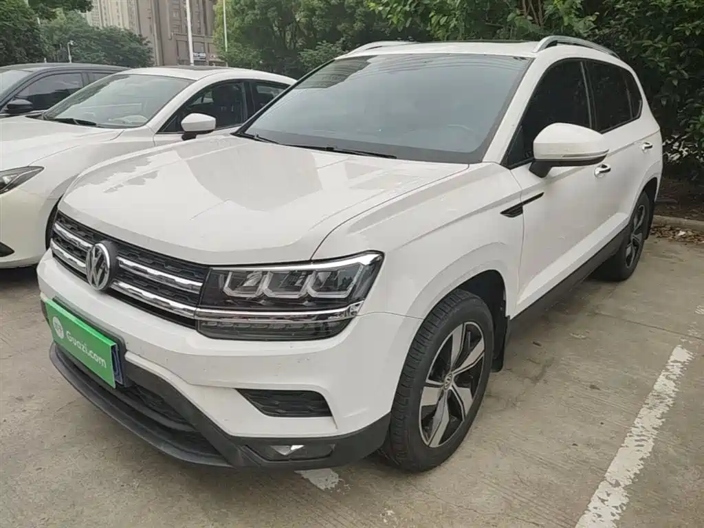 Volkswagen Tharu 2020 280TSI 2WD Comfort Edition China VI фото 2