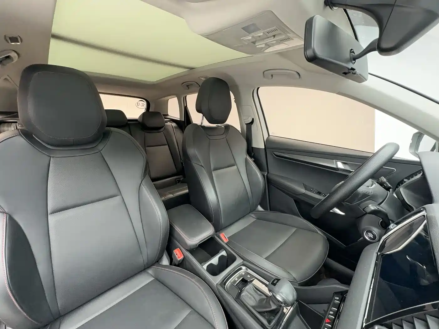 Škoda Karoq 2022 TSI280 Premium Edition фото 17