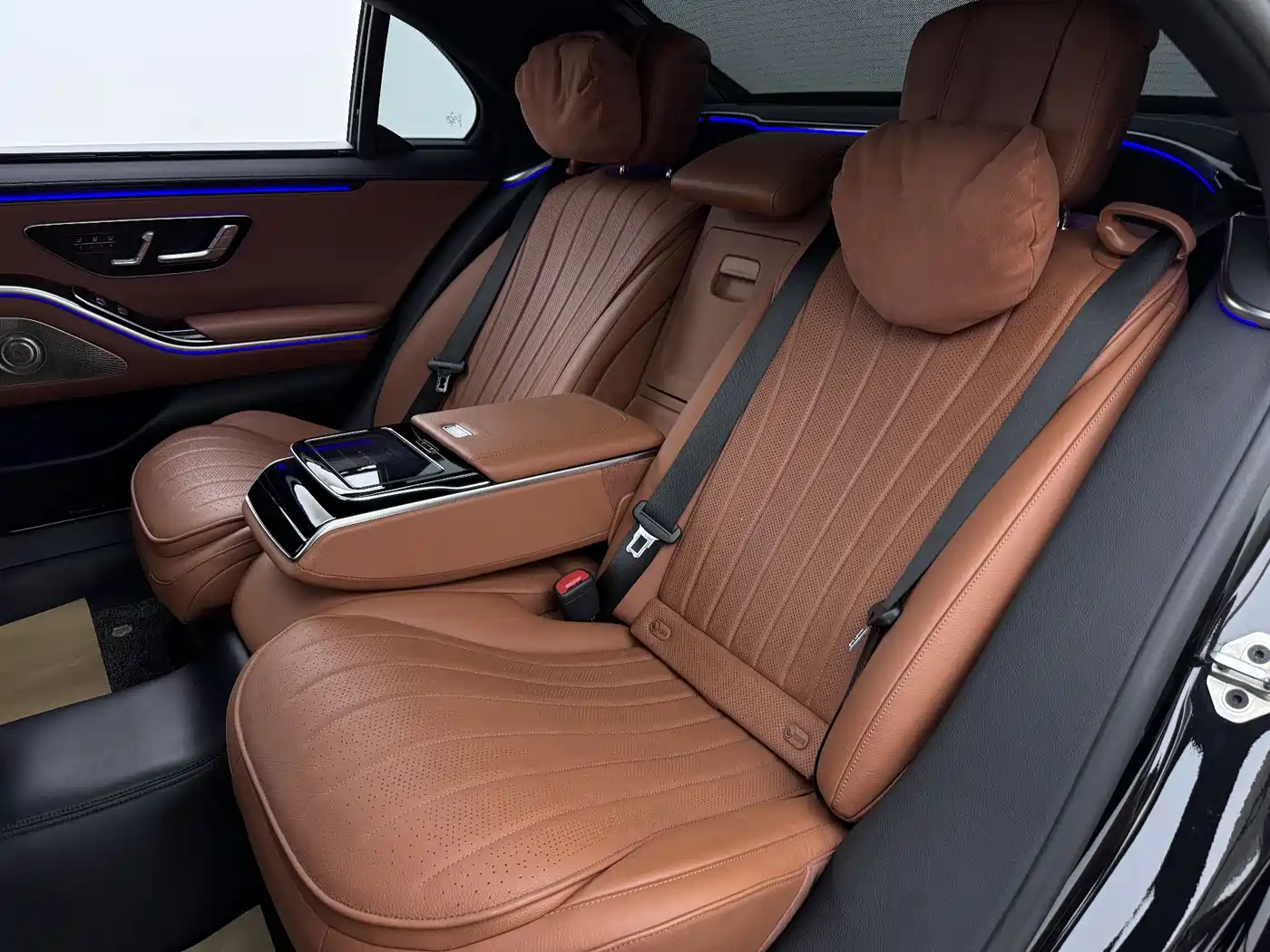 Mercedes-Benz S-Class 2023 Model S 400 L Luxury Edition фото 10