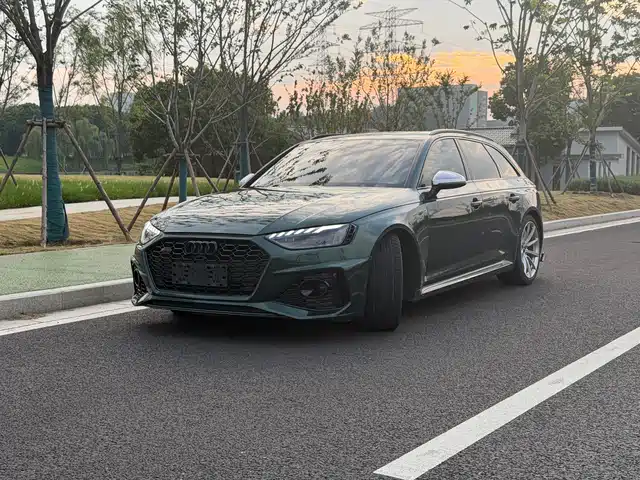 Audi Audi RS 4 2020 RS 4 2.9T Avant