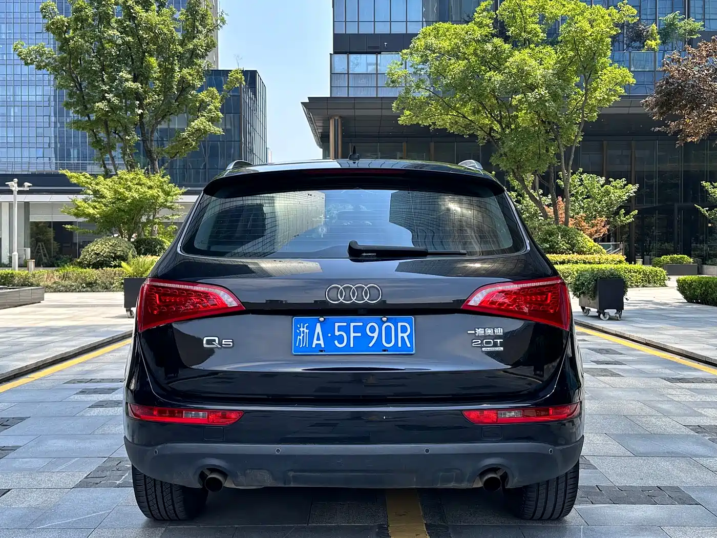 Audi Q5 2012 2.0TFSI Luxury фото 5