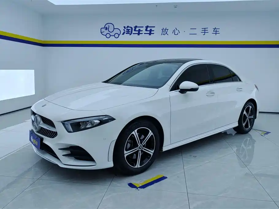 Mercedes-Benz A-Class 2022 Facelift II A 200 L Sport Sedan Fashion