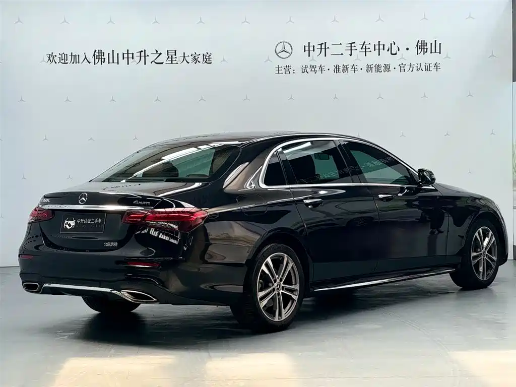 MERCEDES-BENZ E CLASS