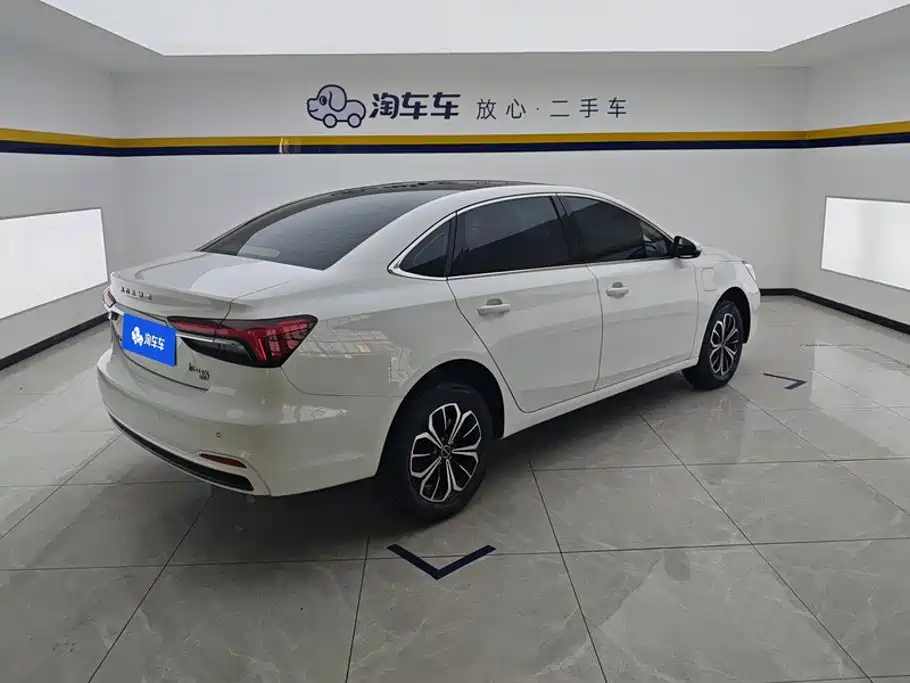 Roewe i6 MAX EV 2026 2023 EV 420 Sunroof Special Edition