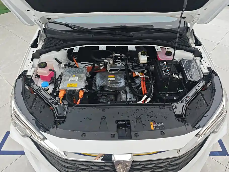 Roewe i6 MAX EV 2026 2023 EV 420 Sunroof Special Edition