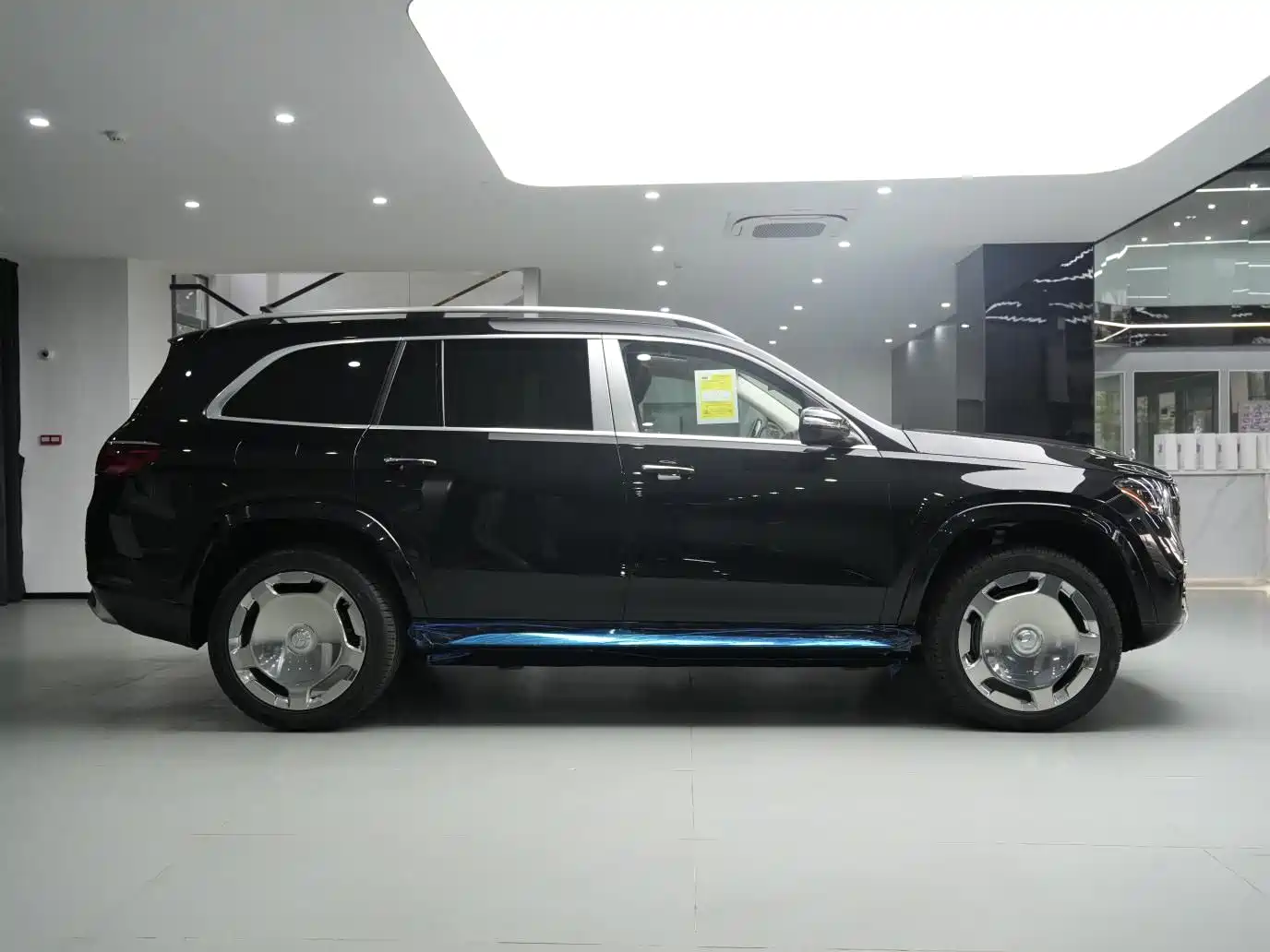 Mercedes-Benz Maybach GLS 2024 GLS 480 4MATIC фото 29