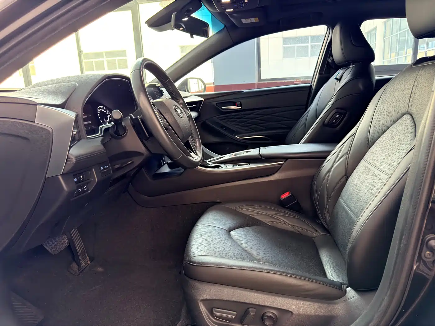 Toyota Avalon 2019 2.5L Touring Premium (China V) фото 3