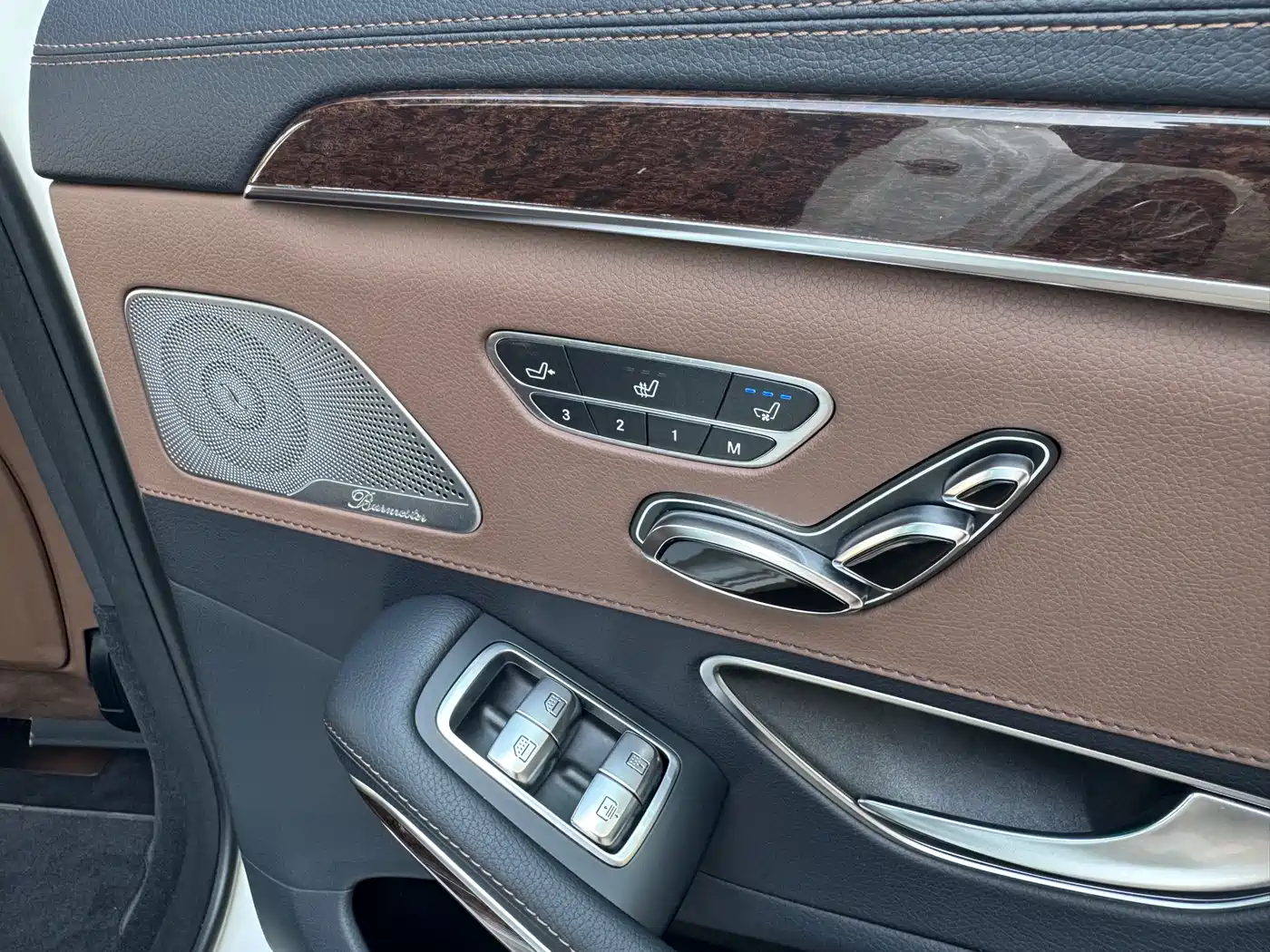 Mercedes-Benz S-Class 2018 S 320 L фото 16