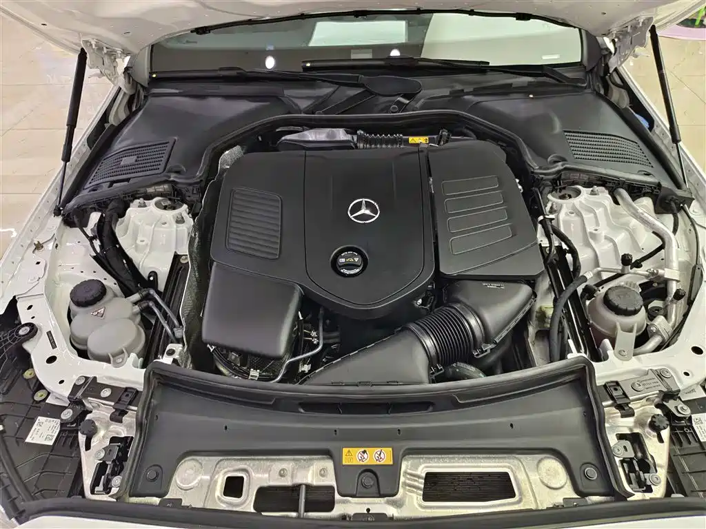 Mercedes-Benz C-Class 2022 Facelift C 200 L Sport фото 16