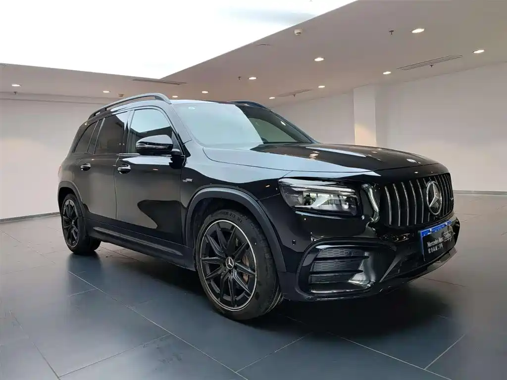 Mercedes-Benz GLB AMG 2021 AMG GLB 35 4MATIC фото 2