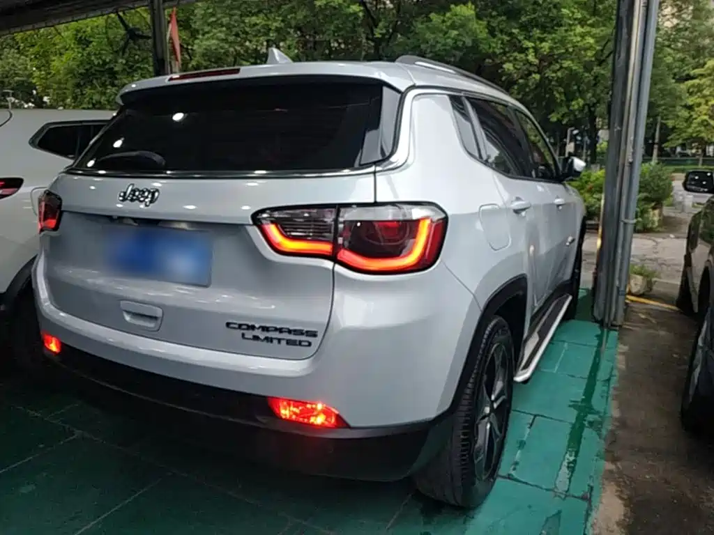 Jeep Compass 2017 2017 200T Auto Premium Edition