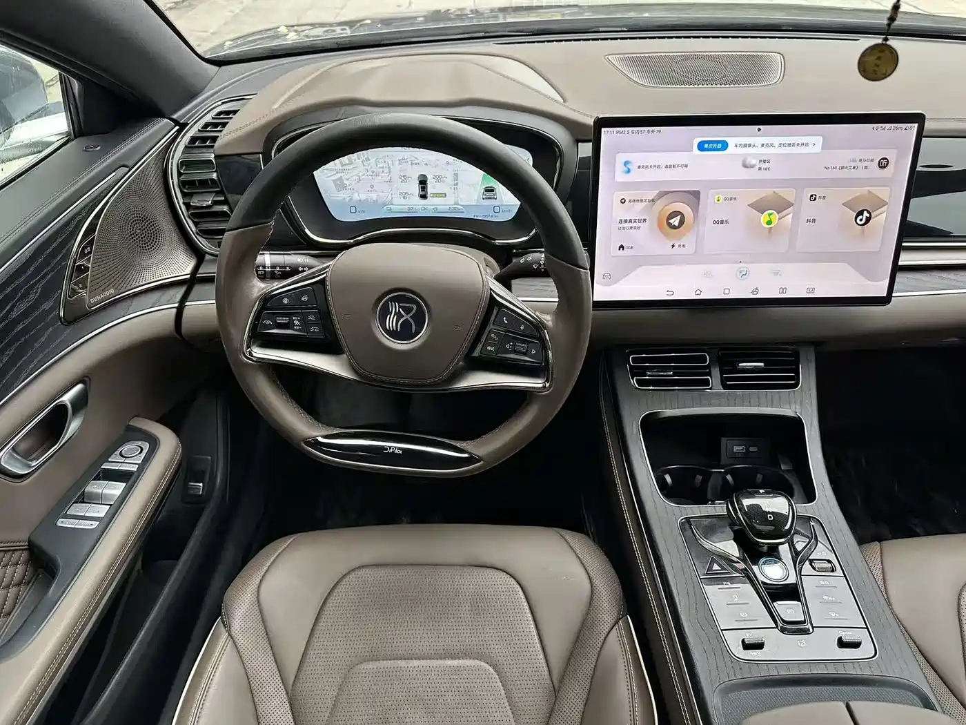 BYD Han 2022 DM-i 121KM Premium Edition фото 9