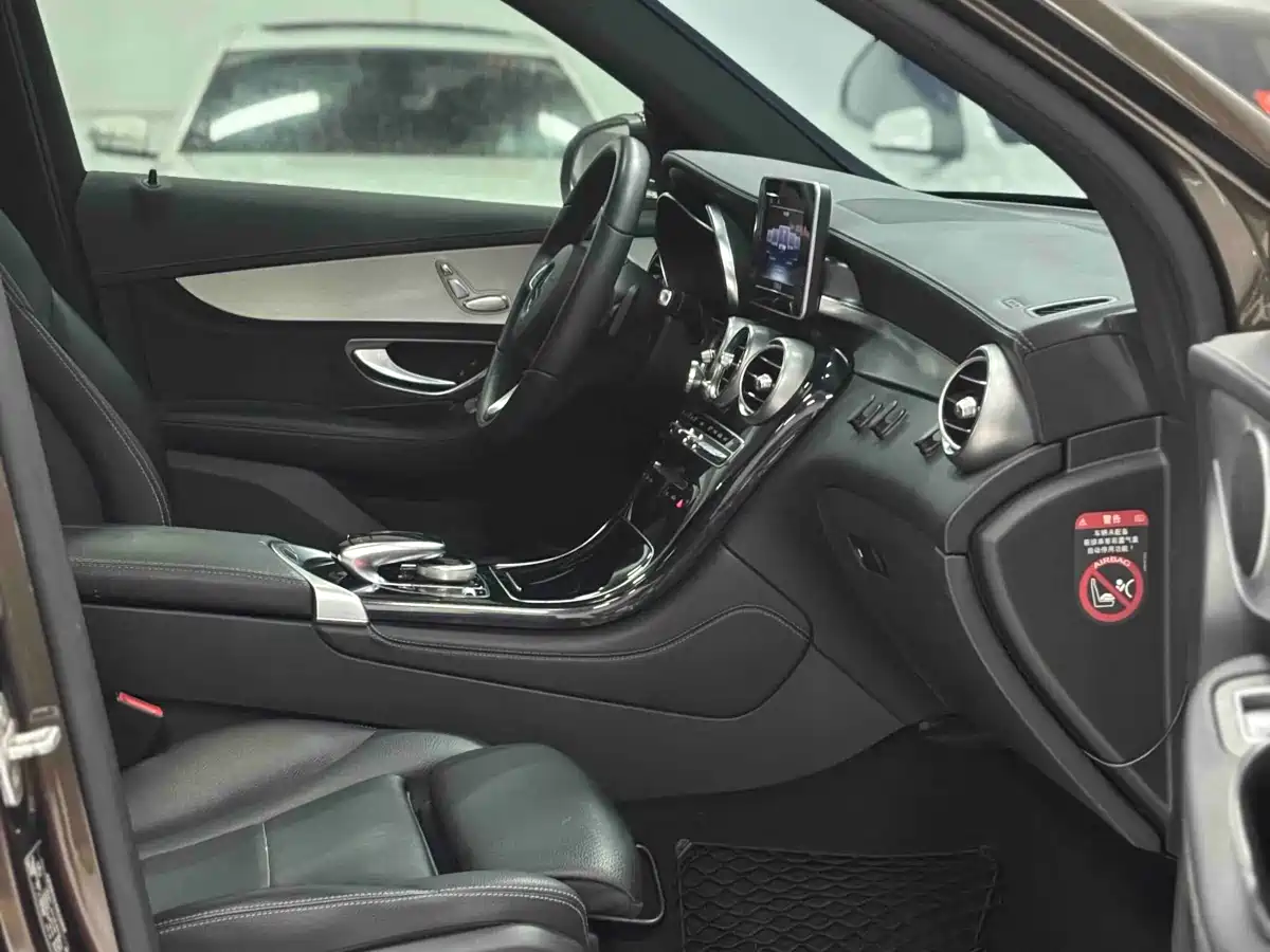 Mercedes-Benz GLC 2016 GLC 200 4MATIC фото 7
