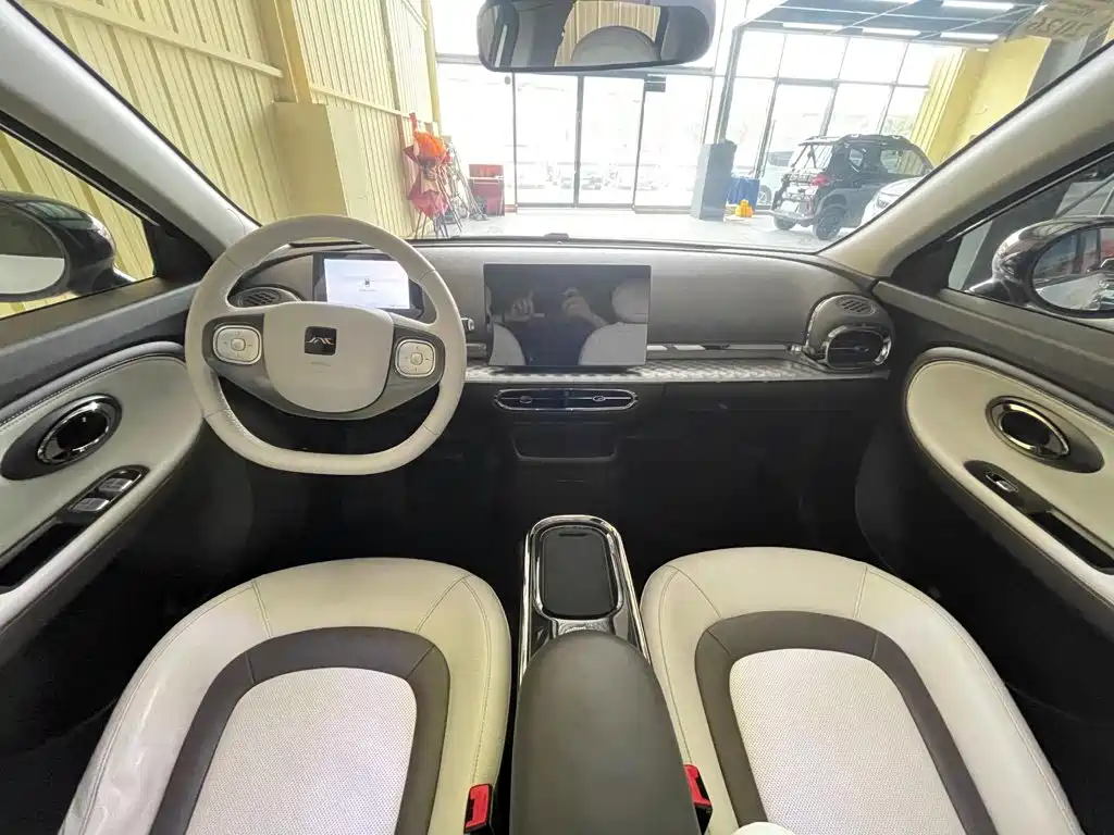 JAC Yiwei Yiwei 3 2024 2024 Beloved Edition 330km Air