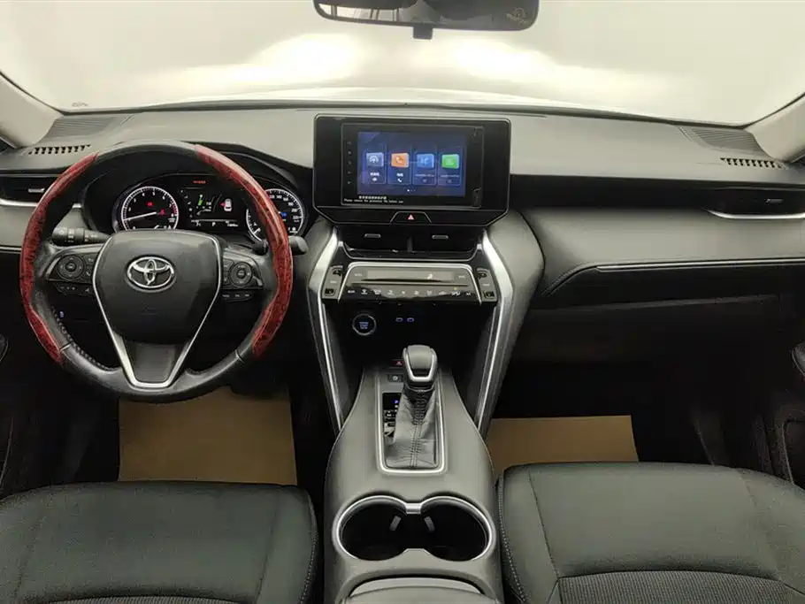 Toyota Lingfang HARRIER 2022 2.0L CVT 2WD Progressive Edition фото 12