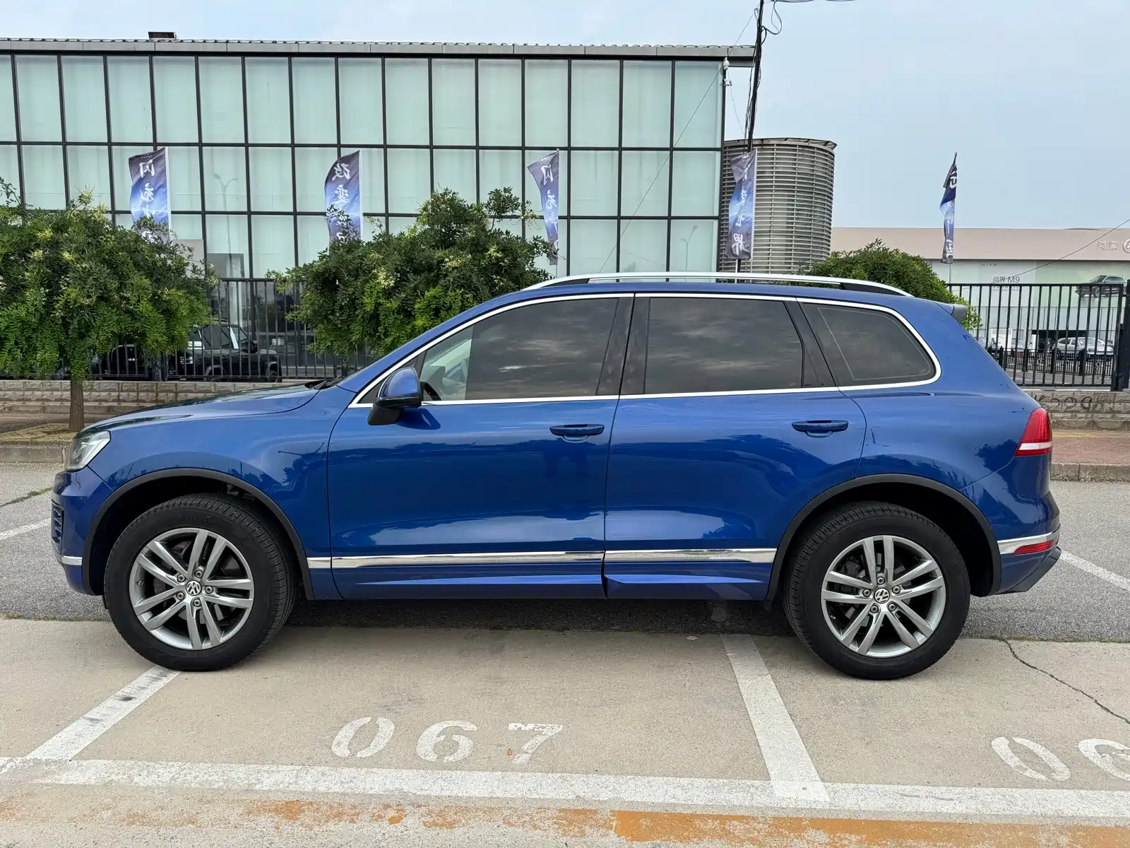 Фото 5 - Volkswagen Touareg